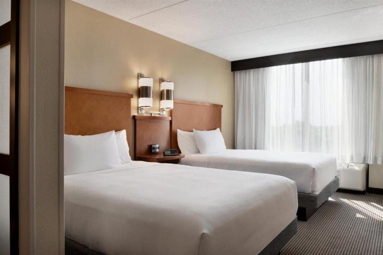 Hyatt Place Chicago هوفمان ستيتس المظهر الخارجي الصورة